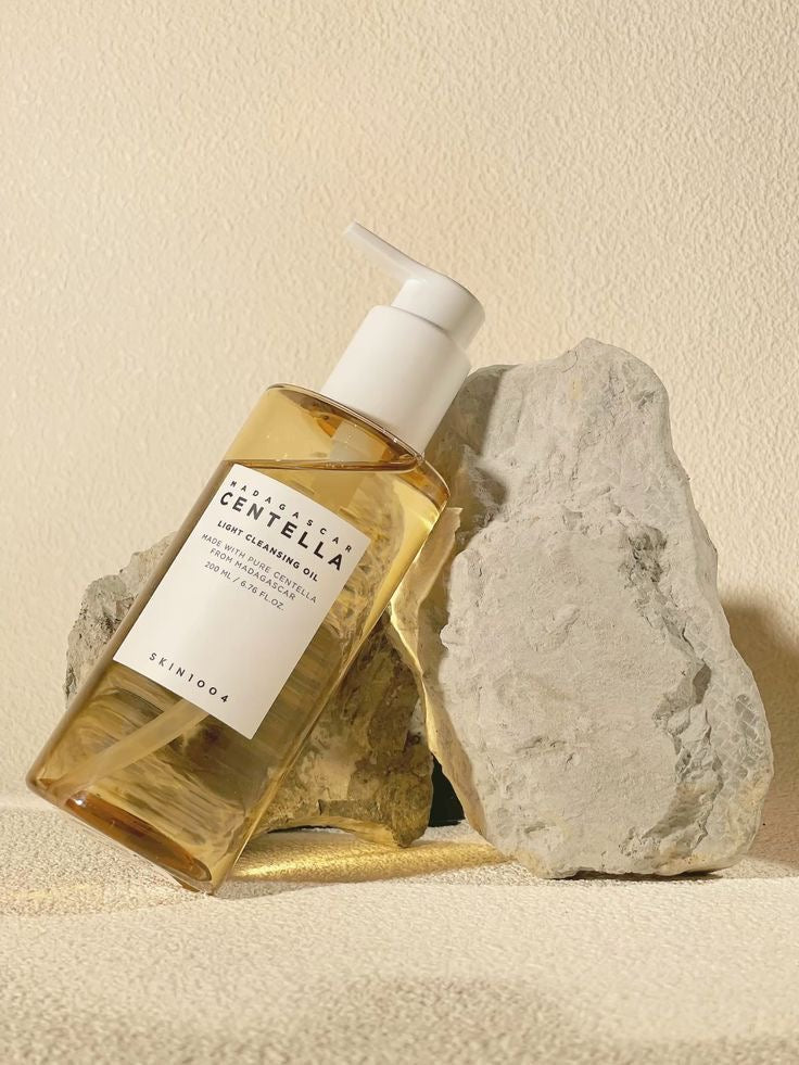 Madagascar Centella Light Cleansing Oil 200ml